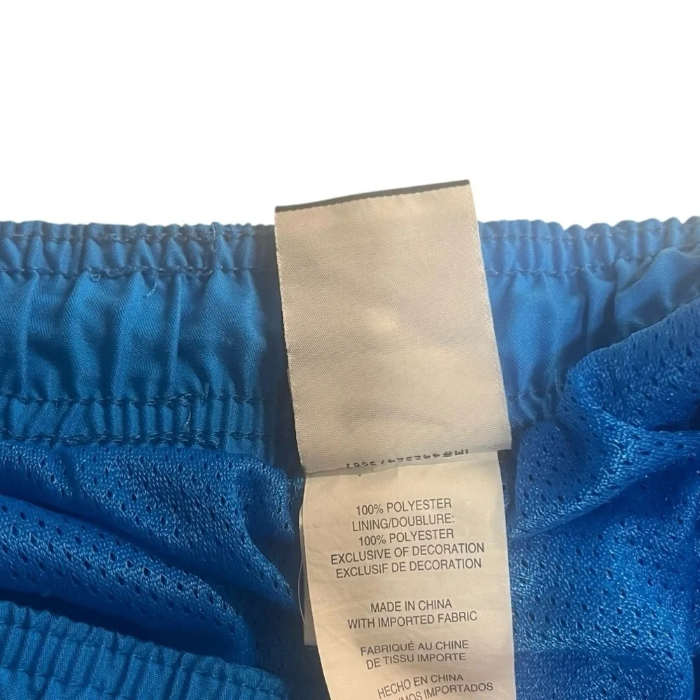 Nike royal blue polyester Men’s  swim trunks Large pockets elastic waist string